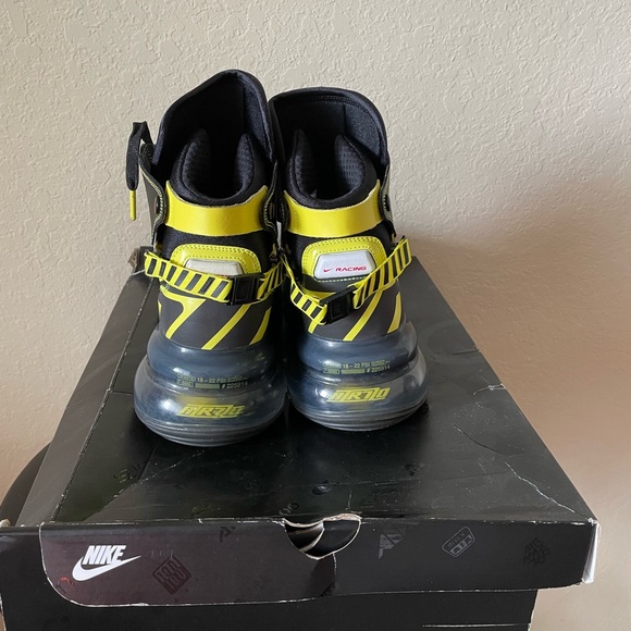 Nike Air Max 720 SATRN AS QS - Picture 4 of 5